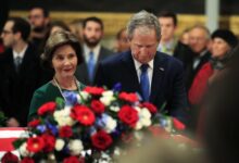 Cuts presidential struggling jeb slashing hopeful