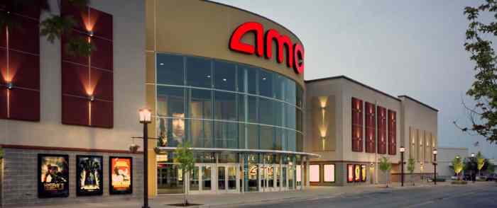 Aol aligns with ua theaters to sell tickets