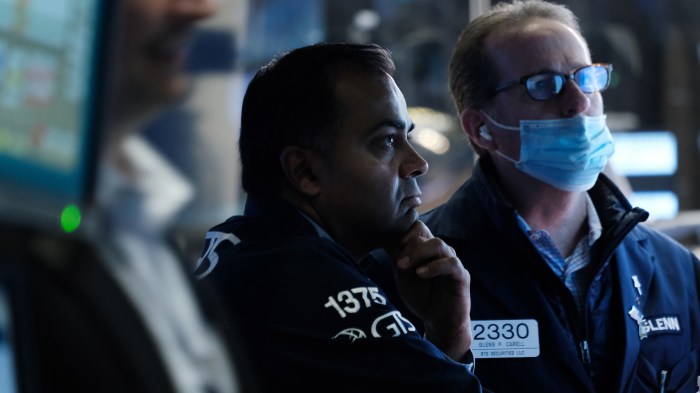 Wall street fed up with e commerce losses