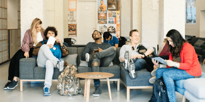 European e tail customer service lagging badly