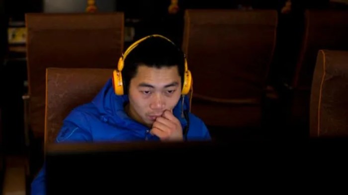 Government clamps down on e commerce in china