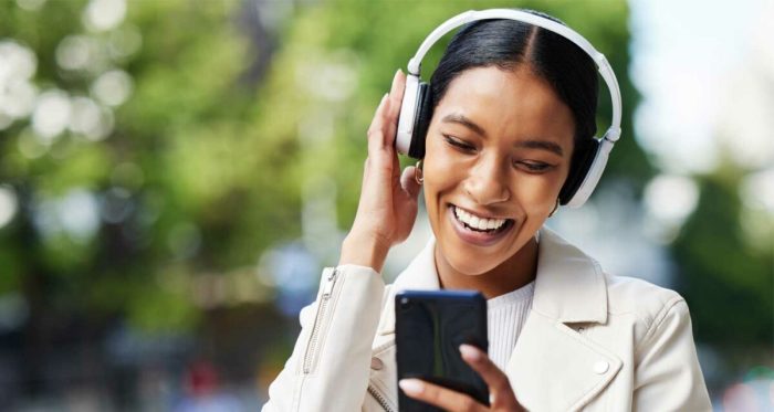 E commerce sending shock waves through music industry