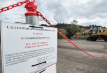 U s insurance giants declare net a free trade zone