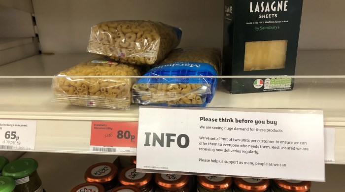 Report e commerce reducing uk inflation