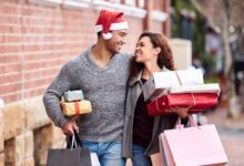 Most holiday shoppers will keep clicking