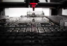 Compaq cmgi team up in chinese venture