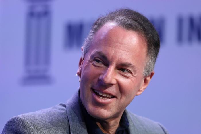 The History of eBay: Facts and Timeline Wheres the leadership at ebay and etrade