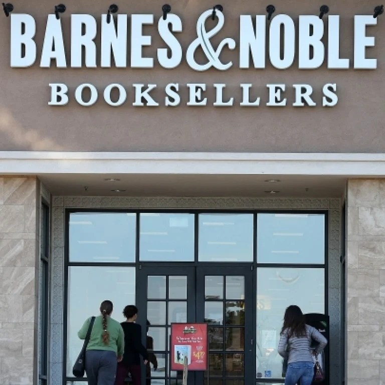 Barnesandnoble com launches small business section