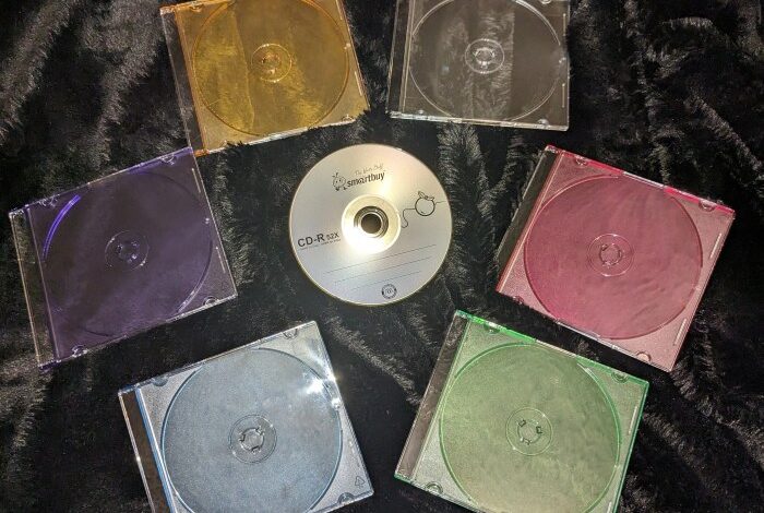 Bmg to offer custom cds