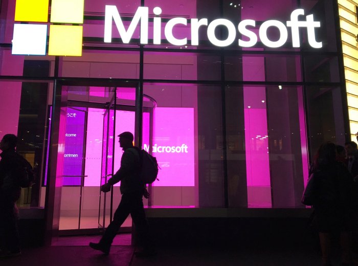 Microsoft slams priceline suit as desperate attempt