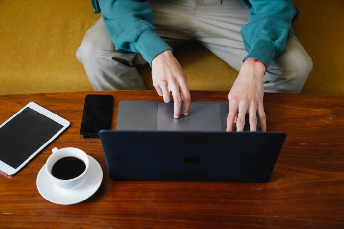Beyond com to sell high speed internet access