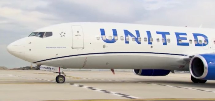 United airlines expands e commerce operations