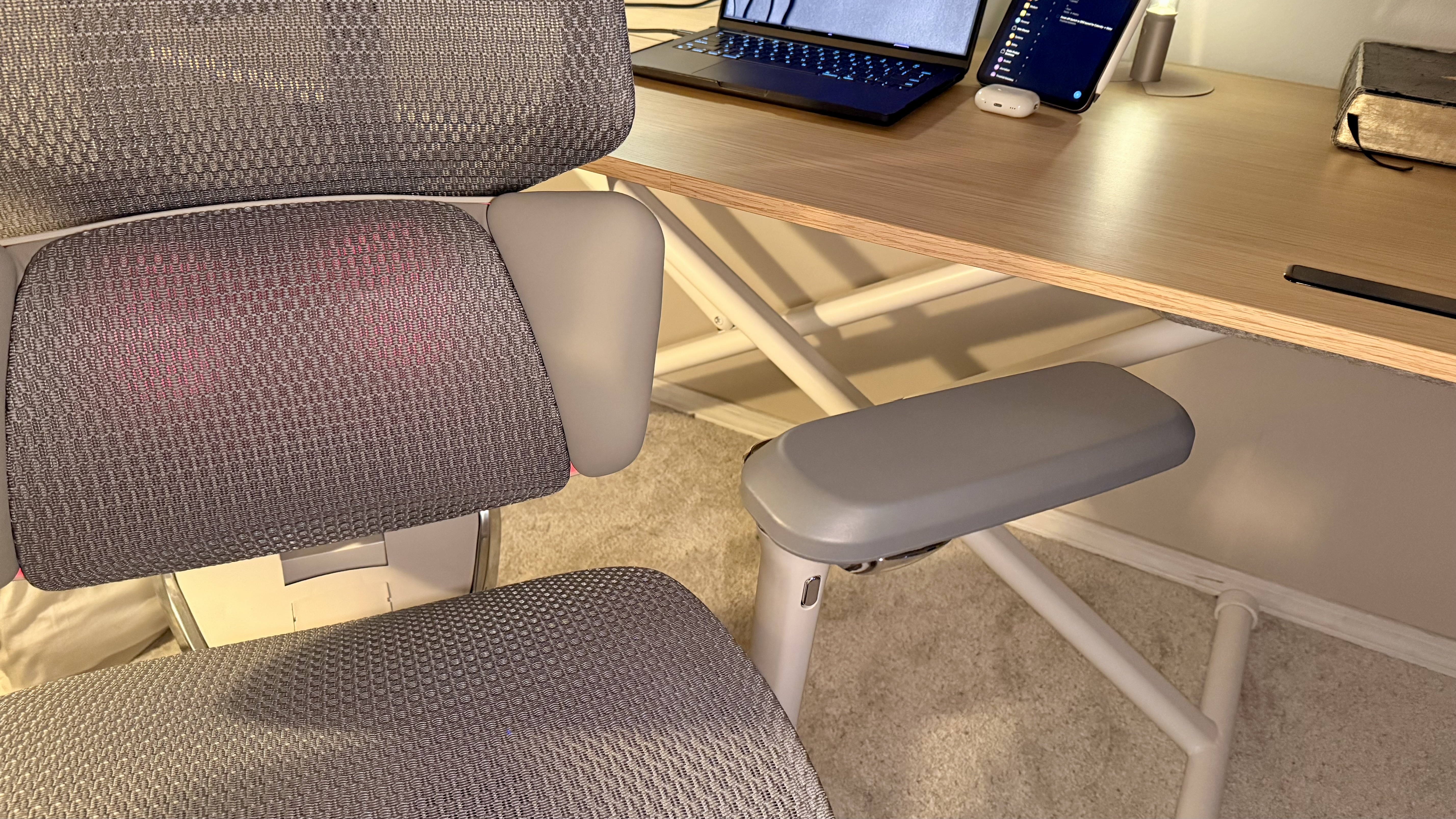 Since when do office chairs heat, massage, and cool you at the touch of a button? — I put the Hbada X7 Smart ergonomic office chair to the test